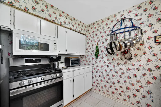 $219,000 | 6014 Dawnridge Drive, Houston, TX 77035