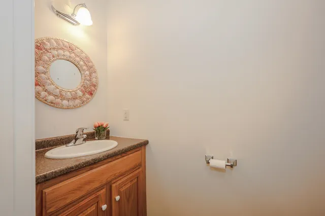 $520,000 | 4 Bow Center Road, Unit F2, Bow, NH 03304