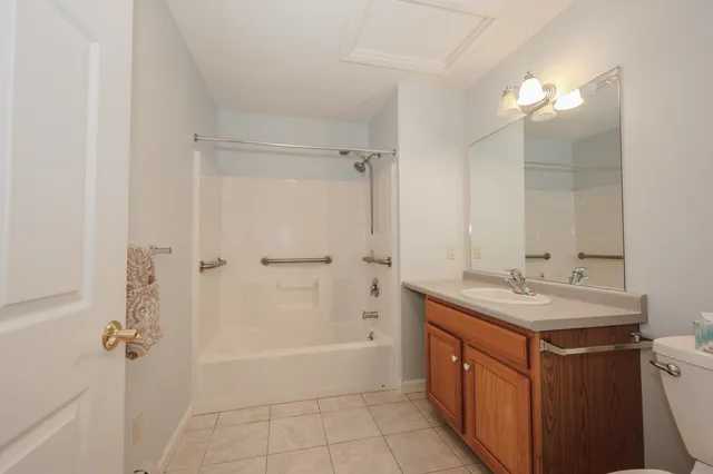 $520,000 | 4 Bow Center Road, Unit F2, Bow, NH 03304