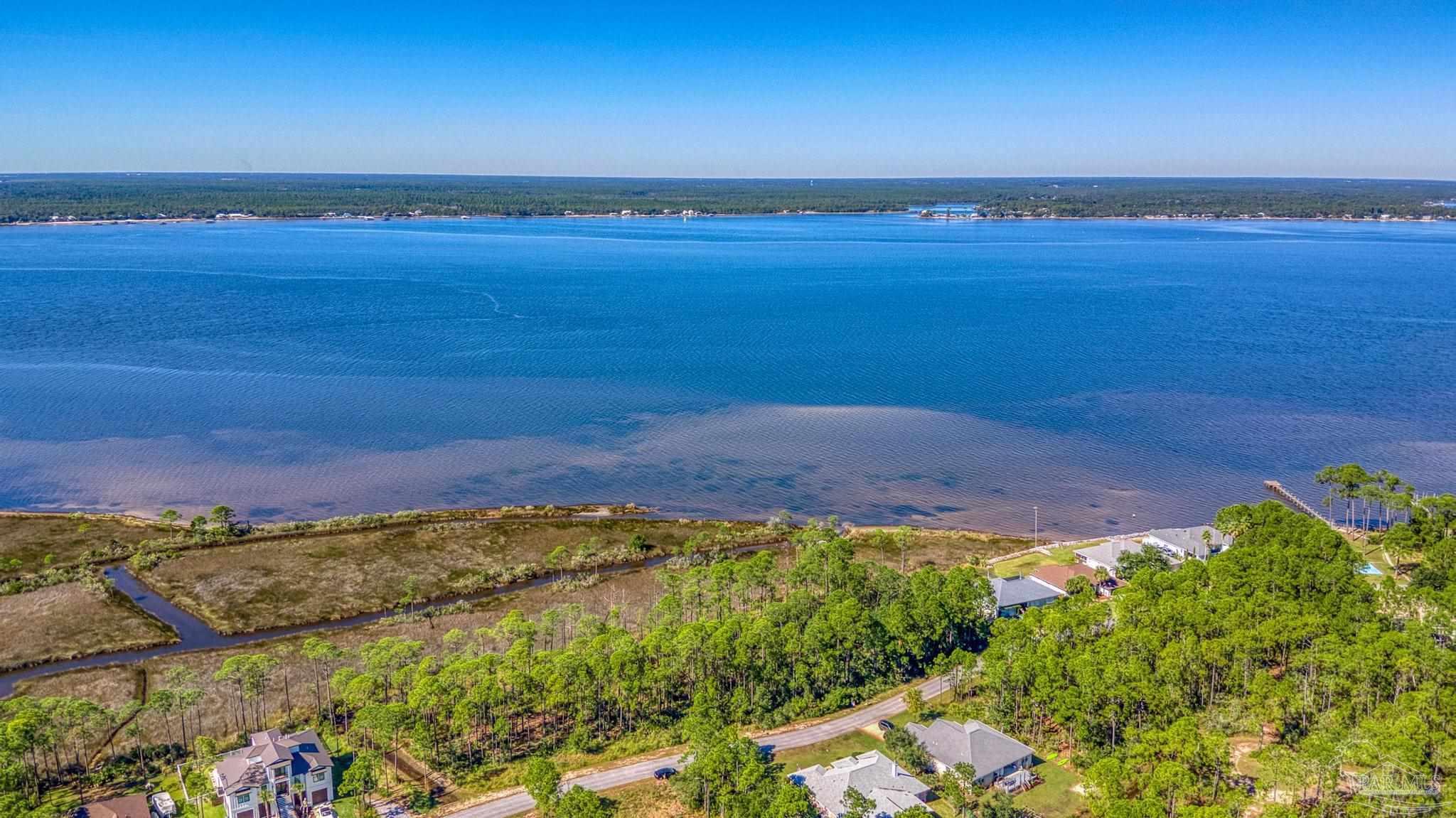 5426 North Shore Road Pensacola, FL 32507 - Photo 37 of 53 Gallery Image 37