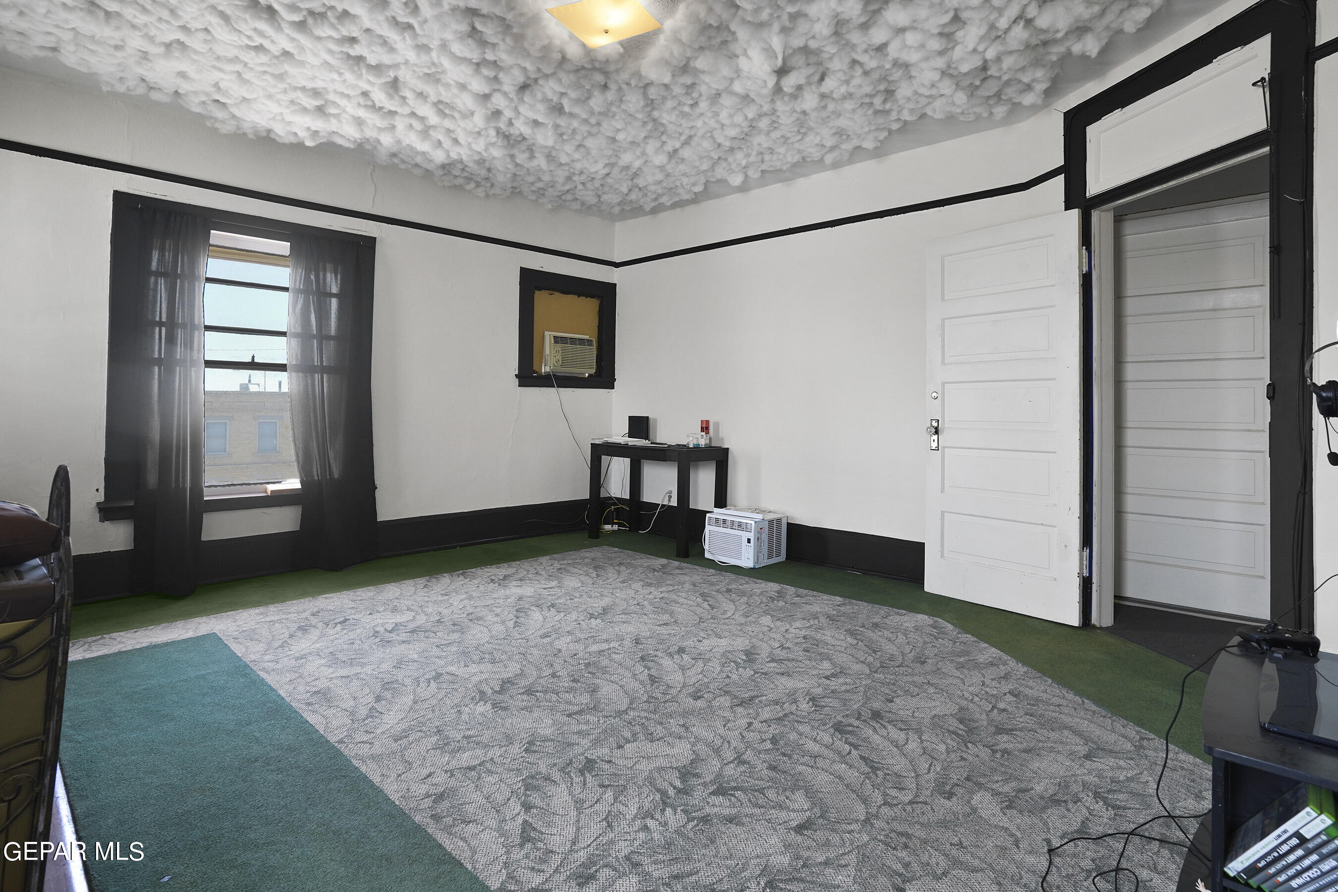 1207 East Rio Grande Avenue El Paso, TX 79902 - Photo 23 of 56 Apartment 2