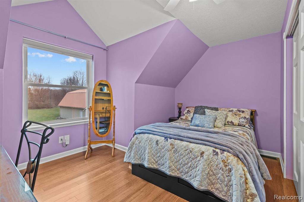18111 Elwell Road Belleville, MI 48111 - Photo 17 of 32
