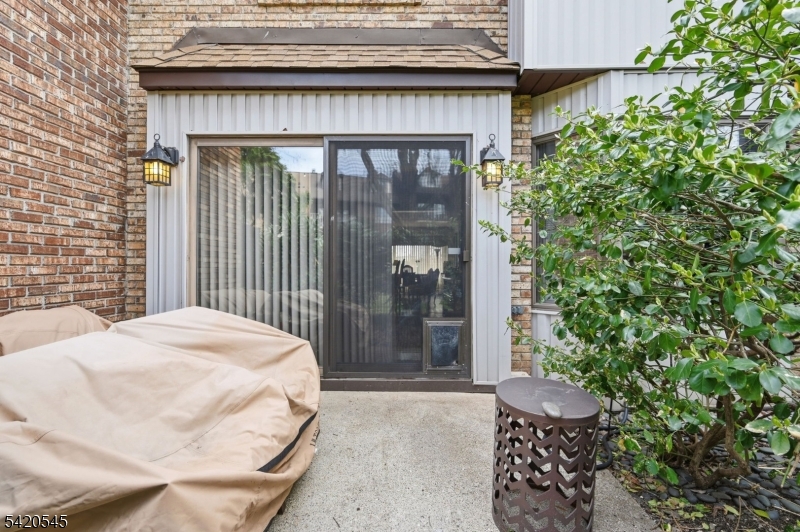 900 Valley Road, Unit E3 Clifton, NJ 07013 - Photo 27 of 28