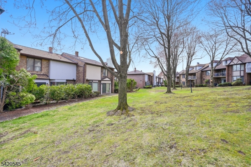 900 Valley Road, Unit E3 Clifton, NJ 07013 - Photo 28 of 28