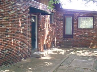 650 Susan Road Oakville, MO 63129 - Photo 1 of 1
