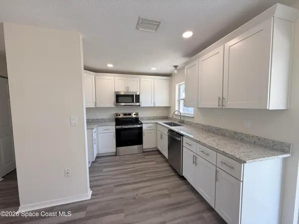 $1,850 | 2780 Floresta Drive Northeast, Palm Bay, FL 32905