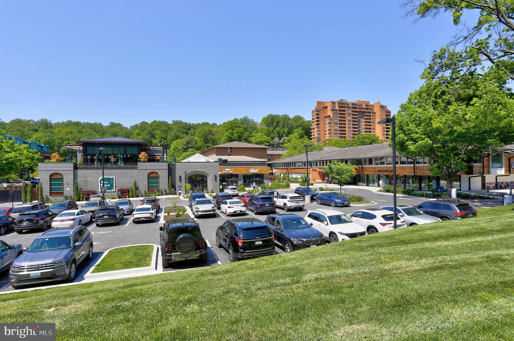 8 Cross Keys Road, Unit 8F Baltimore, MD 21210 - Photo 45 of 47 Gallery Image 45