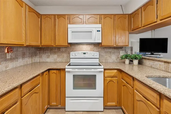 $485,000 | 636 Coats Street, Coppell, TX 75019