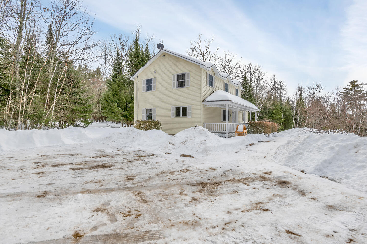 648 Crockett Ridge Road Norway, ME 04268 - Photo 5 of 43 648 Crockett Ridge Rd Norway-large-044-0