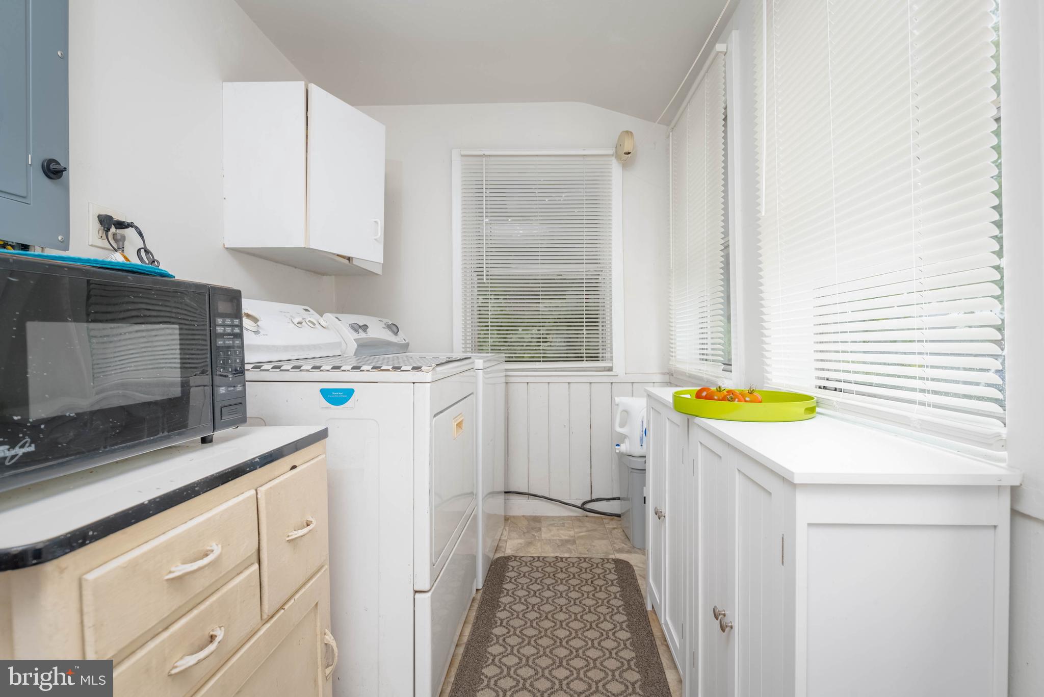 3435 Cornwall Road Baltimore, MD 21222 - Photo 6 of 37 REAR LAUNDRY AREA