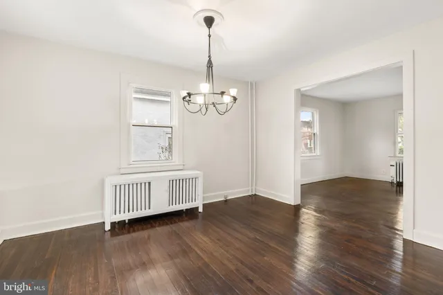 $299,900 | 521 Blythe Avenue, Drexel Hill, PA 19026