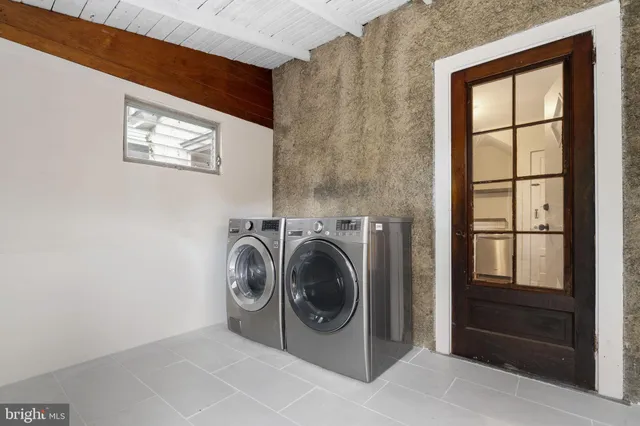 $299,900 | 521 Blythe Avenue, Drexel Hill, PA 19026