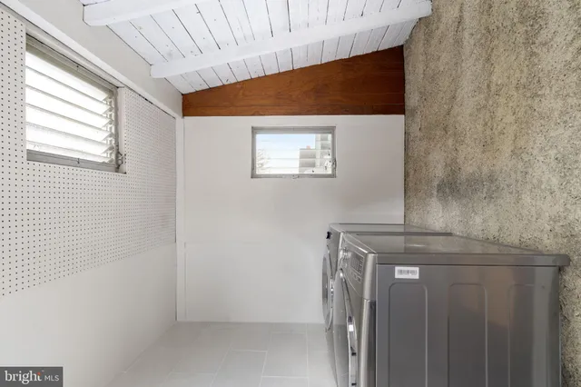 $299,900 | 521 Blythe Avenue, Drexel Hill, PA 19026