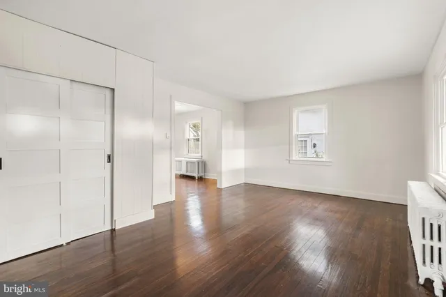 $299,900 | 521 Blythe Avenue, Drexel Hill, PA 19026