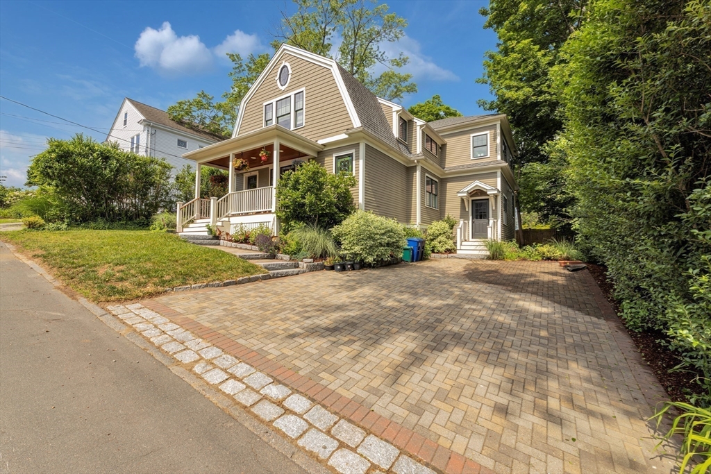 11 Chase Avenue Lexington, MA 02421 - Photo 32 of 39