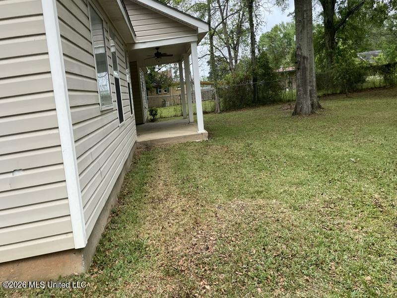 3716 Barnett Avenue Moss Point, MS 39563 - Photo 9 of 11 IMG_6728