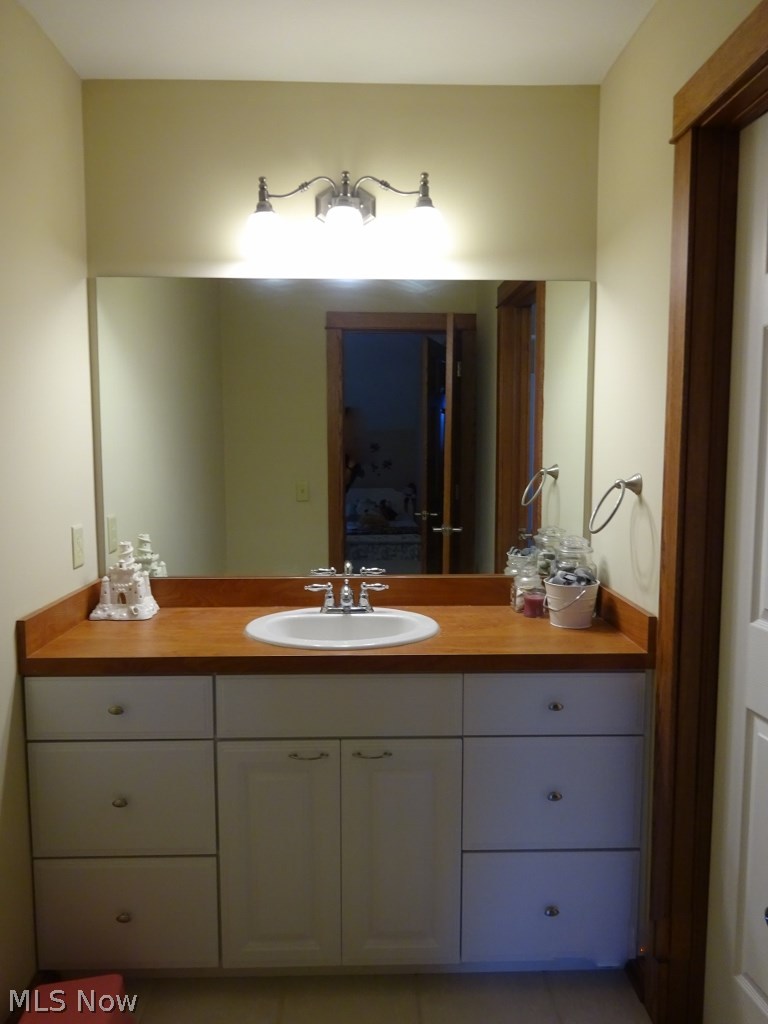 10471 Gilbert Road Newton Falls, OH 44444 - Photo 16 of 25 Gallery Image 16