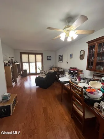 $269,900 | 4004 Foxwood Drive South, Unit S, Clifton Park, NY 12065