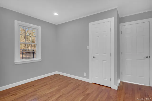 $639,990 | 225 Norma Avenue, West Islip, NY 11795