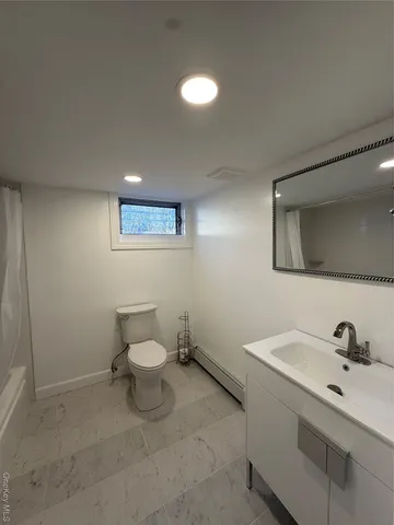 $639,990 | 225 Norma Avenue, West Islip, NY 11795