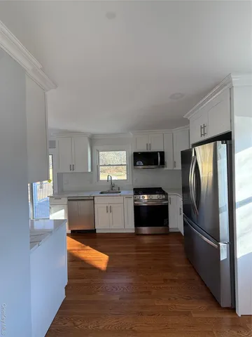 $639,990 | 225 Norma Avenue, West Islip, NY 11795