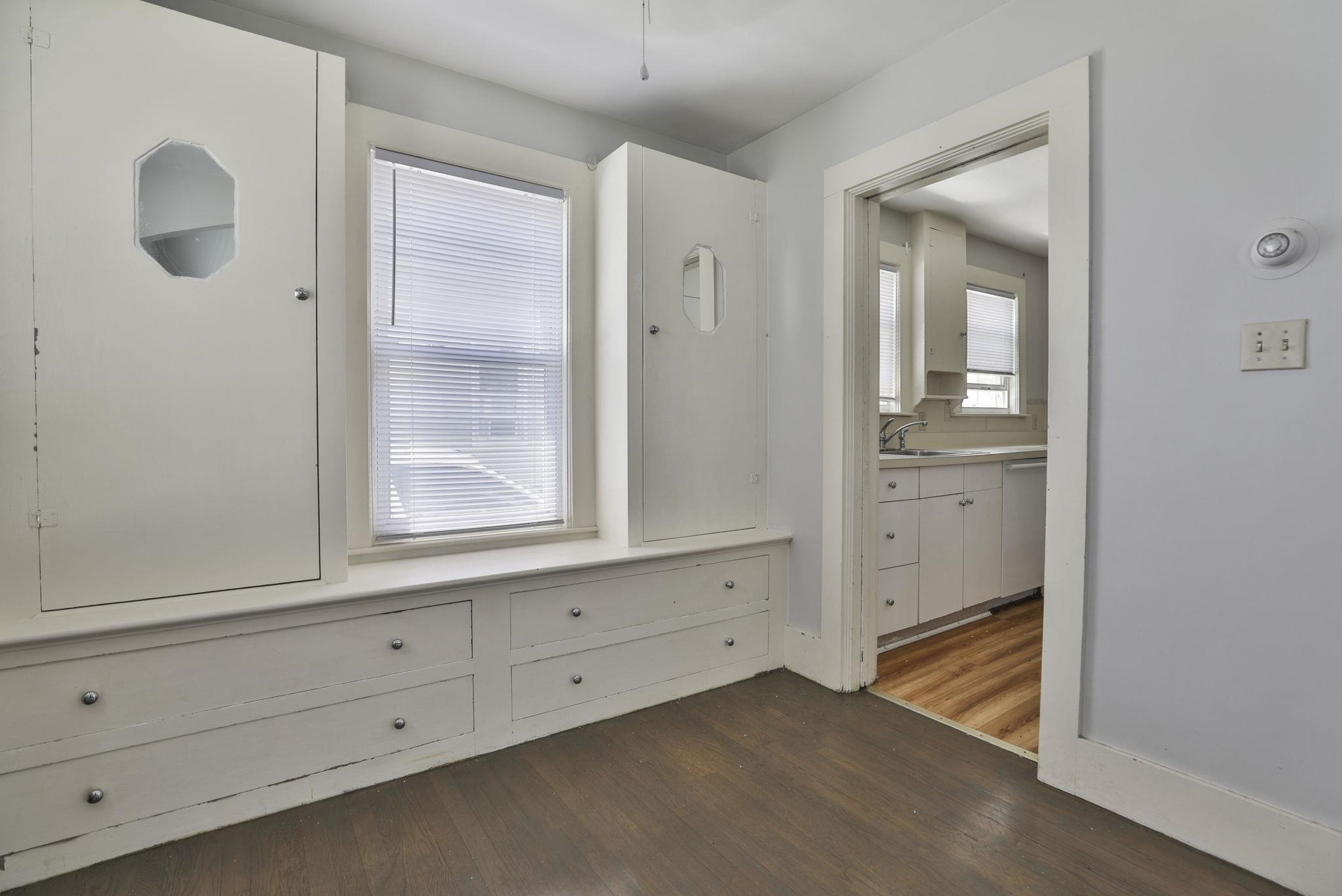 1 Oak Street Nashua, NH 03060 - Photo 10 of 22