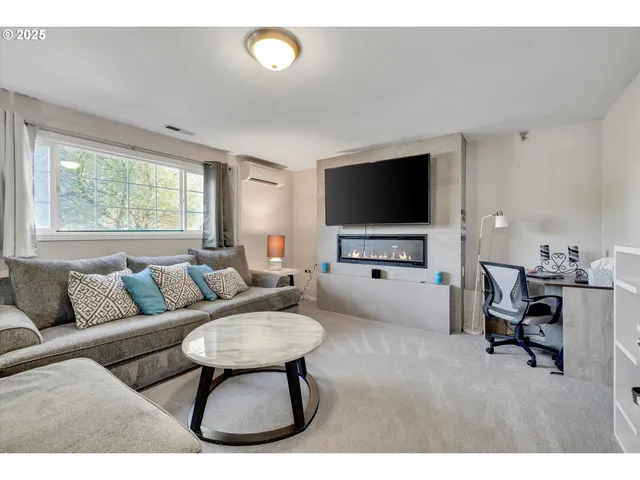 $725,000 | 2074 Southeast Linden Place, Gresham, OR 97080