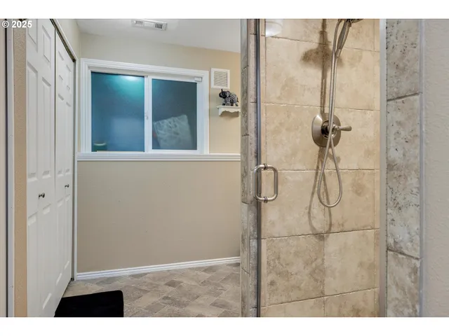 $725,000 | 2074 Southeast Linden Place, Gresham, OR 97080