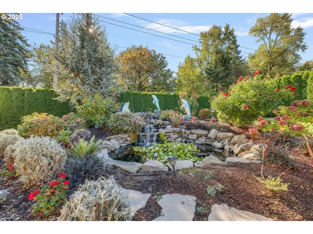 $725,000 | 2074 Southeast Linden Place, Gresham, OR 97080