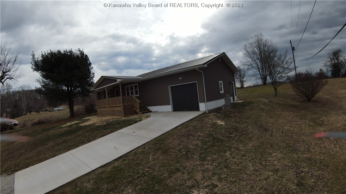 3240 Jericho Road Point Pleasant, WV 25550 - Photo 1 of 13 Gallery Image 1