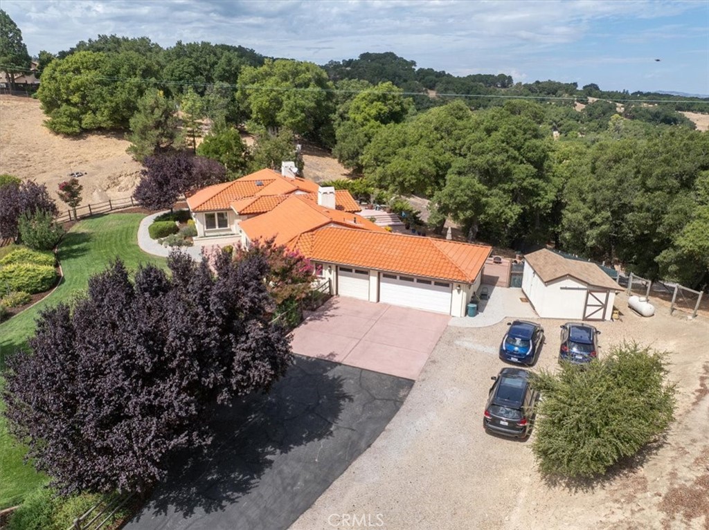 2955 San Fernando Road Atascadero, CA 93422 - Photo 57 of 62 an aerial view of a house with a yard