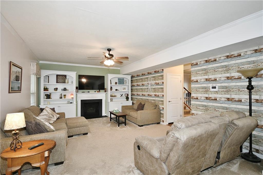 316 Ranchero Drive Coraopolis, PA 15108 - Photo 7 of 31 Gallery Image 7