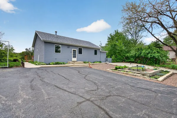 $325,000 | 286 Fossil Ridge Road, Wilmington, IL 60481