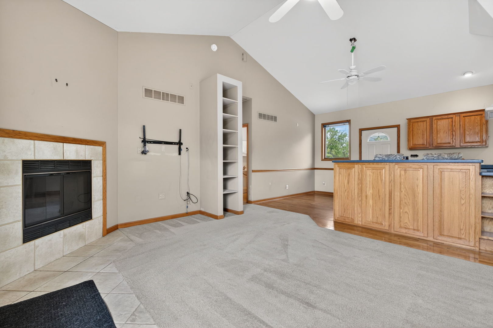 286 Fossil Ridge Road Wilmington, IL 60481 - Photo 2 of 57