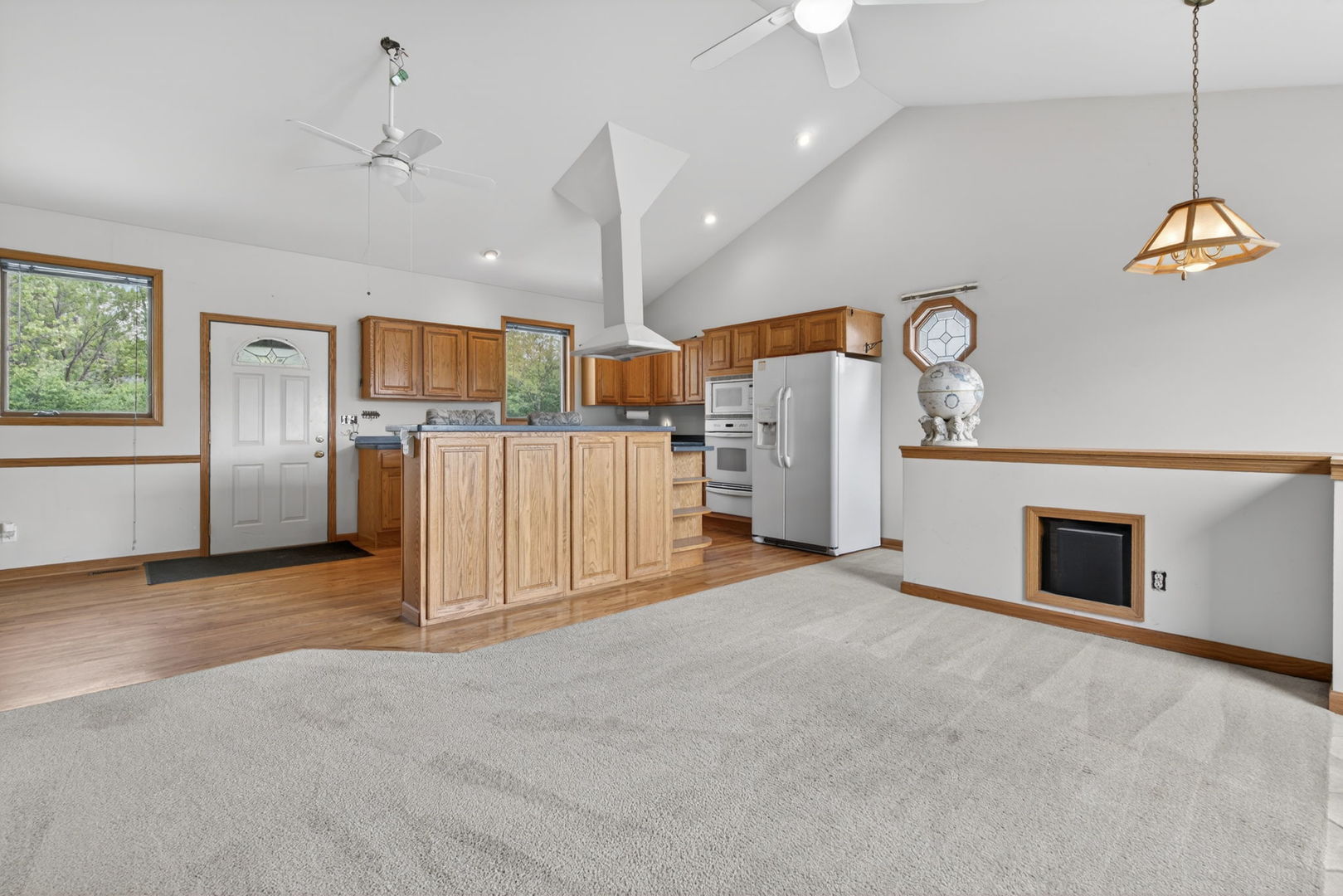 286 Fossil Ridge Road Wilmington, IL 60481 - Photo 5 of 57