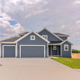 926 168th Street, Basehor, KS 66007