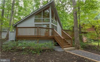 105 Skyline Road Locust Grove, VA 22508 - Photo 3 of 30 Welcome Home to 105 Skyline Dr