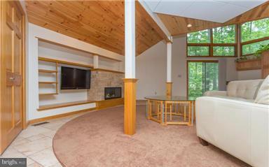 105 Skyline Road Locust Grove, VA 22508 - Photo 6 of 30 The stunning architecture is on display