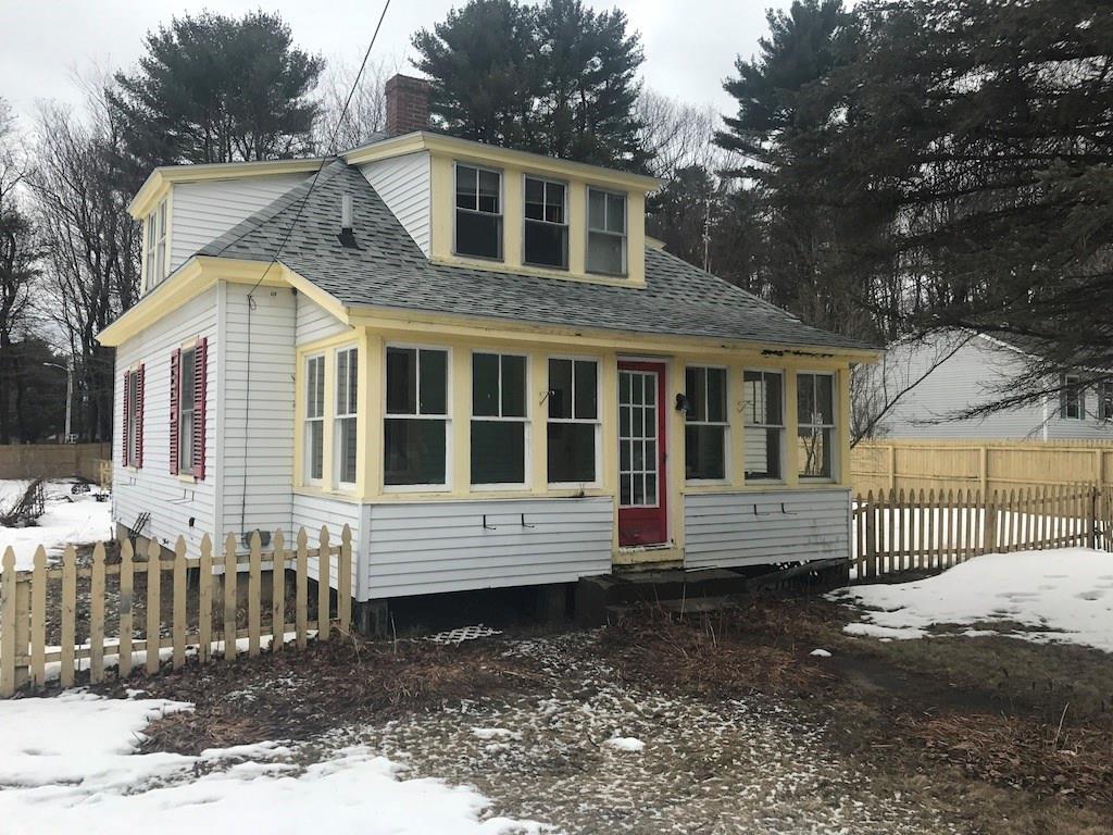 90 Middlesex Road Topsham, ME 04086 - Photo 1 of 26 Photo
