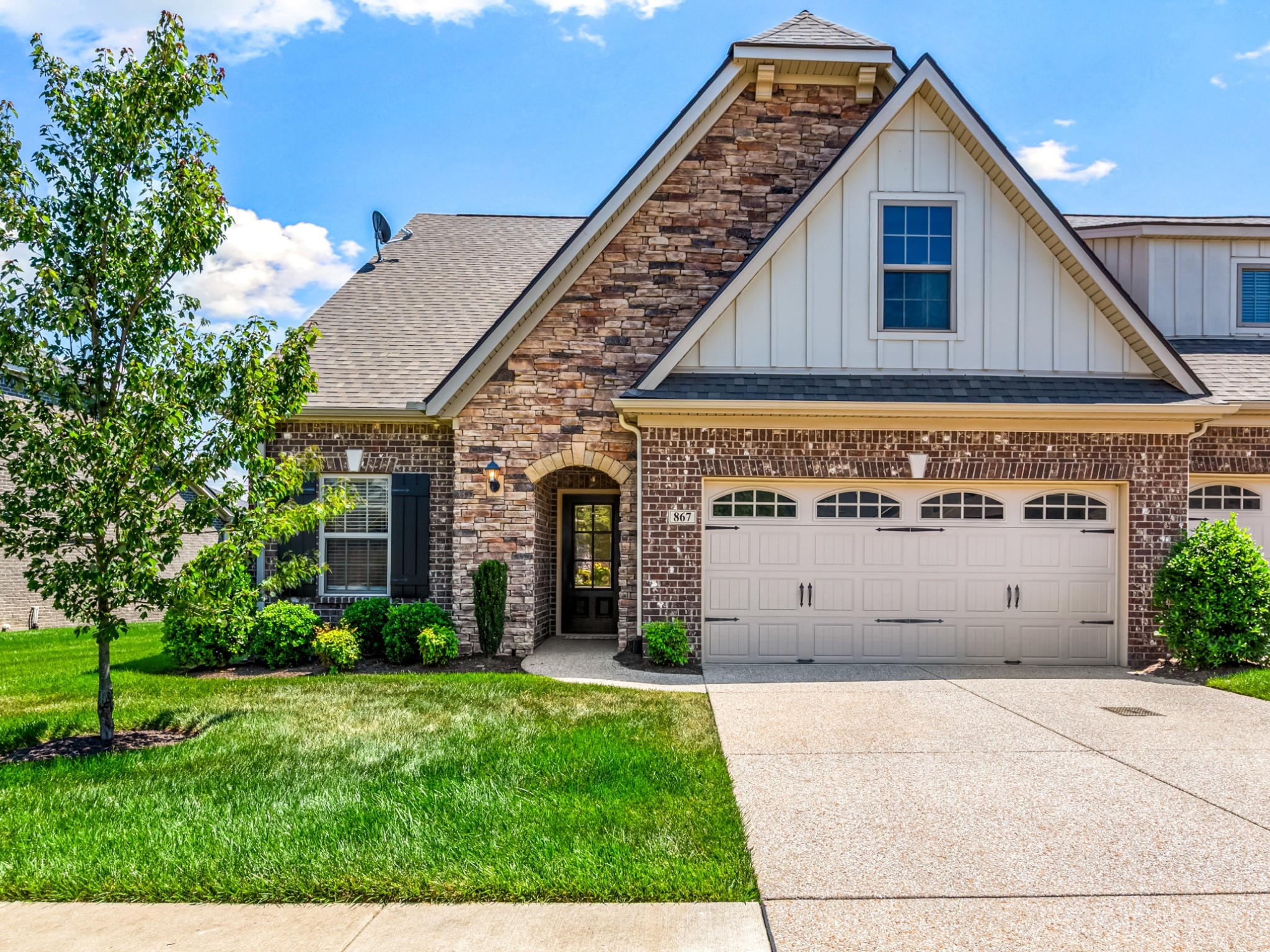 867 Meadow Crest Way Lebanon, TN 37090 - Photo 1 of 40