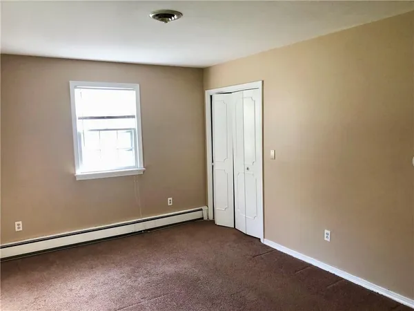 $2,750 | 236 Creek Road, Poughkeepsie, NY 12601