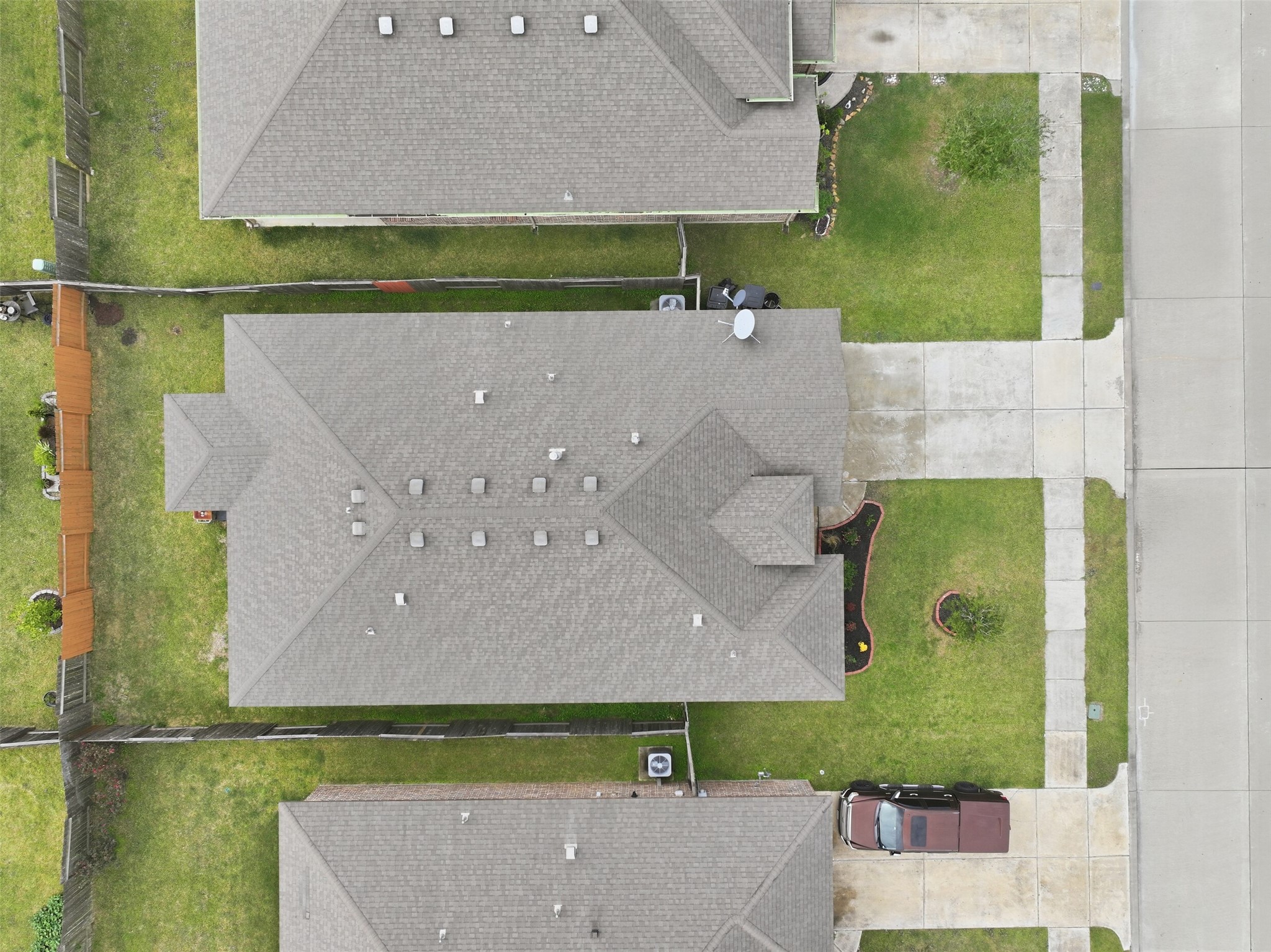 714 Calm Court Rosharon, TX 77583 - Photo 31 of 33