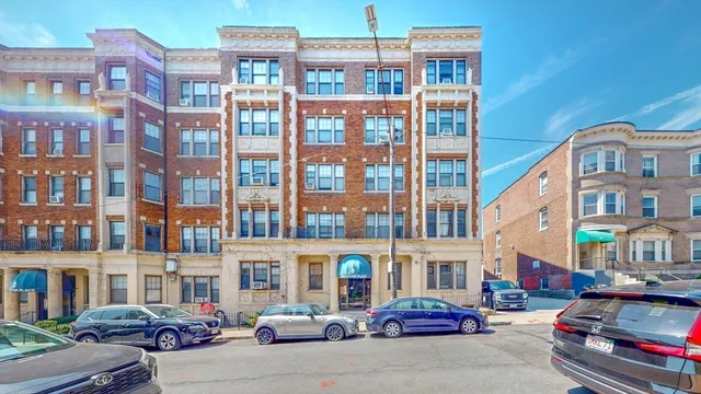 $525,000 | 6 Sutherland Road, Unit 41, Boston, MA 02135