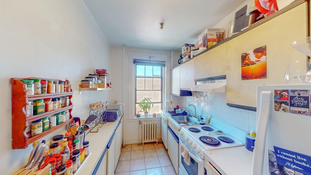 6 Sutherland Road, Unit 41 Boston, MA 02135 - Photo 26 of 30