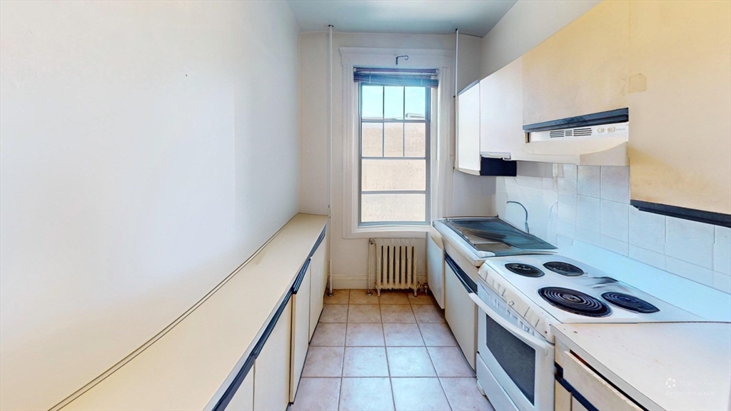 6 Sutherland Road, Unit 41 Boston, MA 02135 - Photo 3 of 30