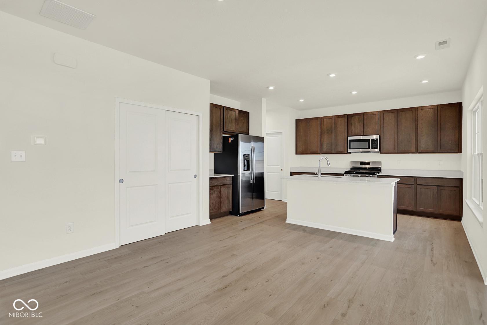 180 Megan Way Cumberland, IN 46229 - Photo 19 of 30