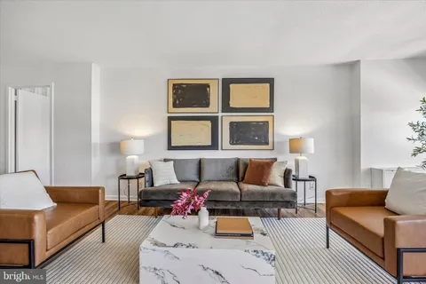 $185,000 | 1001 City Avenue, Unit W811, Wynnewood, PA 19096