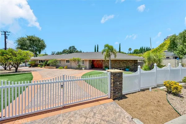 $2,500,000 | 18381 Serrano Avenue, Villa Park, CA 92861
