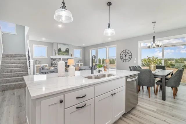 $689,900 | 3831 221st Avenue Northwest, Oak Grove, MN 55303