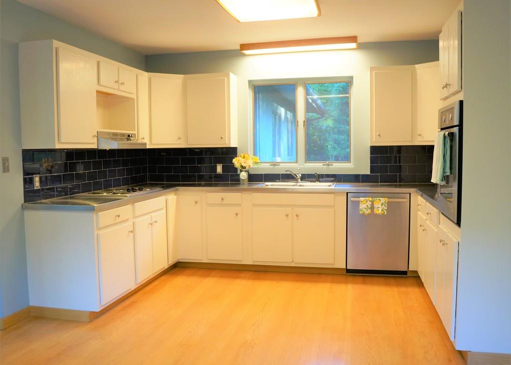 108 Bolton Road Harvard, MA 01451 - Photo 8 of 23